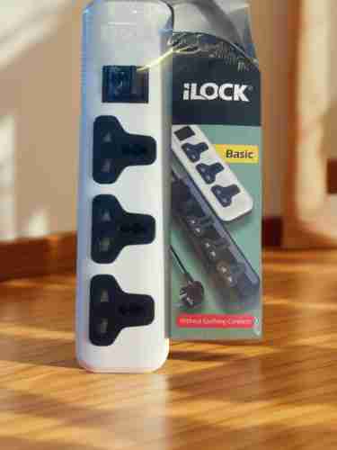 مشترك كهرباء أصلي متعدد المنافذ بمفتاح أمان -ماركة "iLOCK Basic"